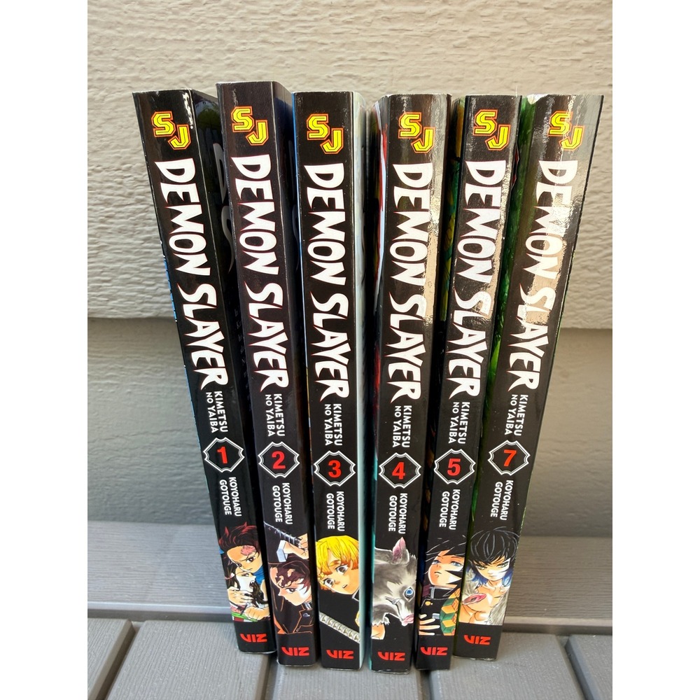 Demon Slayer Kimetsu no Yaiba Manga Vol 1 2 3 4 5 7 VIZ Media Shonen Jump Lot - Picture 2 of 4